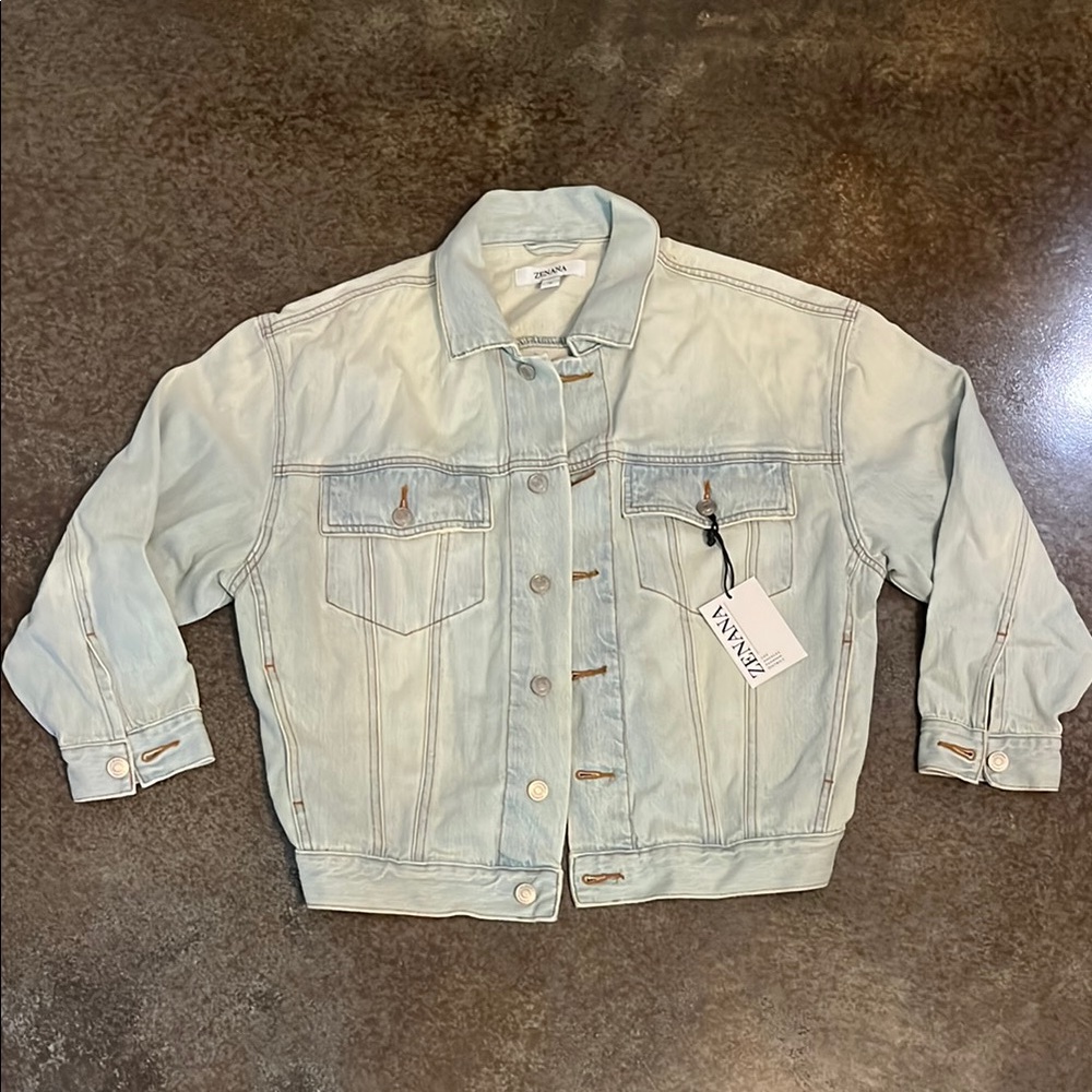 Lightwash Cropped Denim Jacket Small